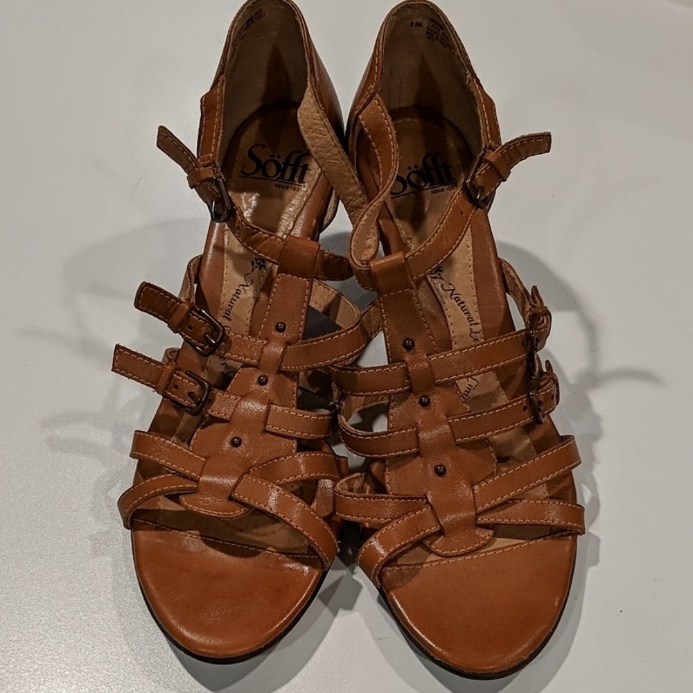 Sofft strappy sandals
